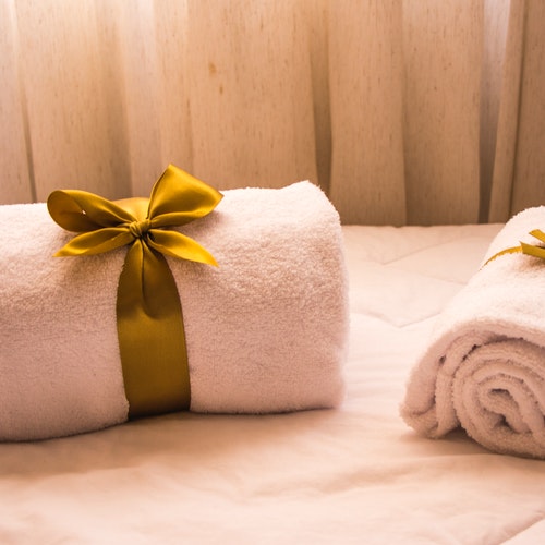His and her towels as wedding gift ideas.